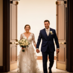 Como Planejar a Entrada dos Noivos na Recepção_ O Momento Mágico Que Vai Encantar Seus Convidados